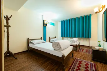 Twin Room with Private Bathroom (Room A3) in Sarv Hostel