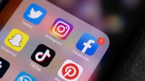 Social Media Apps in Iran